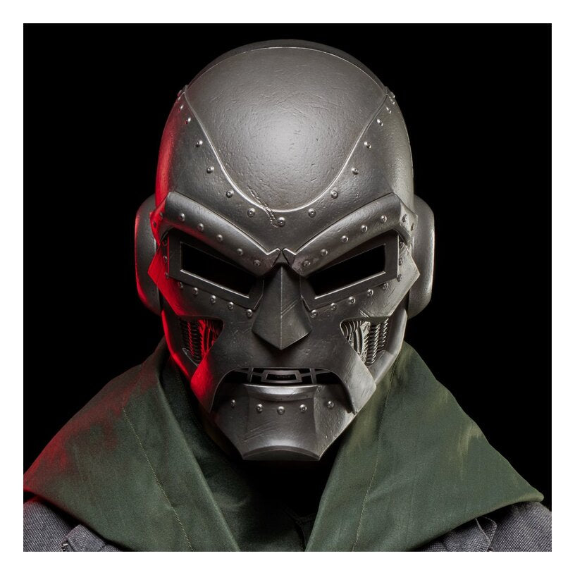 Fantastic Four Marvel Legends Doctor Doom Premium Roleplay Helmet Prop Replica