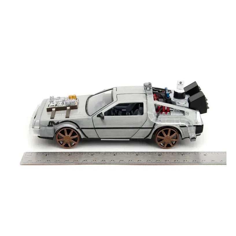 Back To The Future Part Iii Delorean Time Machine (Rail Ver.) 1/24 Scale