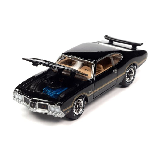 Johnny Lightning 1972 Oldsmobile 442 W30 Black With Gold Stripes