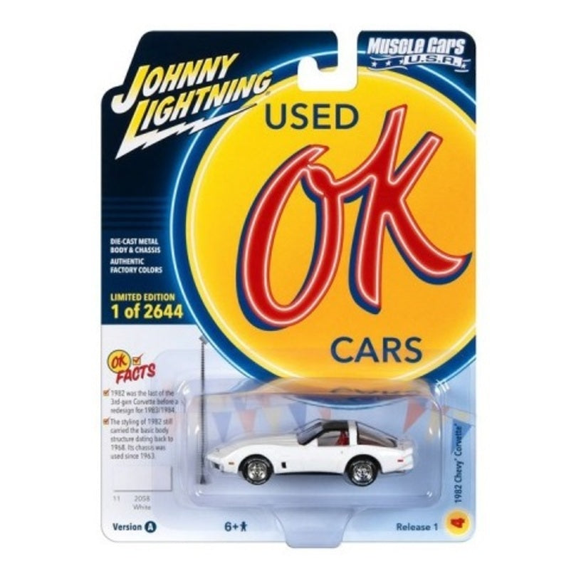 Johnny Lightning 1982 Chevrolet Corvette Gloss White