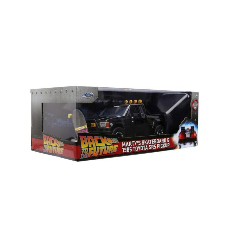 1985 Toyota Sr5 Pickup Truck 1:24 With Marty’S Skateboard Back To The Future
