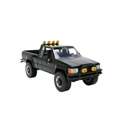 1985 Toyota Sr5 Pickup Truck 1:24 With Marty’S Skateboard Back To The Future