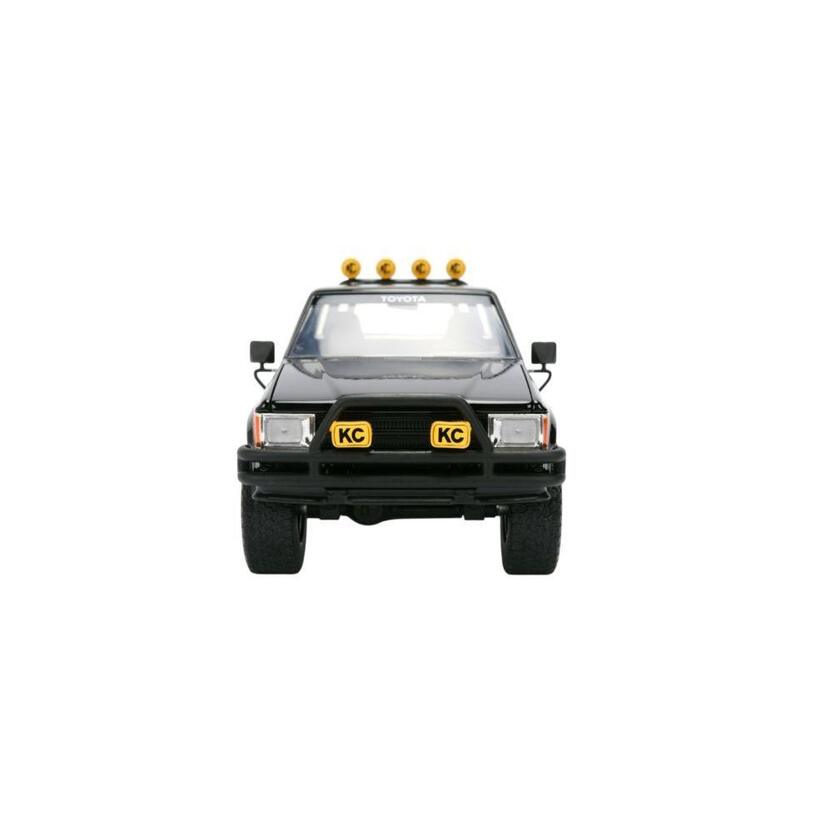 1985 Toyota Sr5 Pickup Truck 1:24 With Marty’S Skateboard Back To The Future