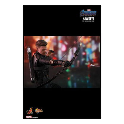 Avengers 4: Endgame – Hawkeye 1:6 Scale Collectable Action F...