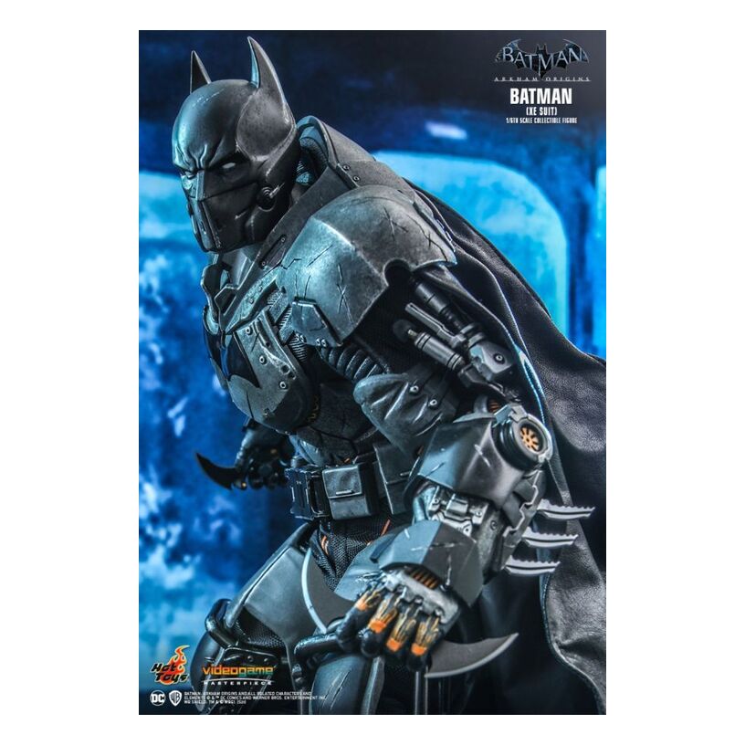 Batman: Arkham Origins – Batman (Xe Suit) 1:6 Scale