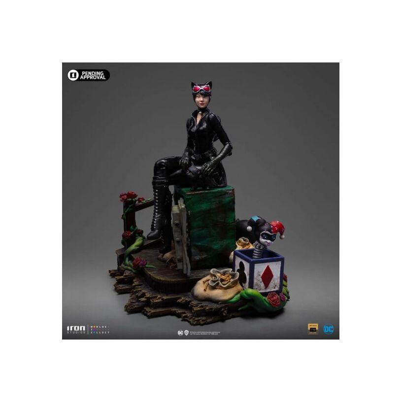 Batman – Catwoman (Gotham City Sirens) Deluxe 1:10 Scale Sta...