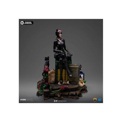Batman – Catwoman (Gotham City Sirens) Deluxe 1:10 Scale Sta...