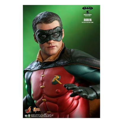 Batman Forever – Robin 1:6 Scale Collectable Action Figure