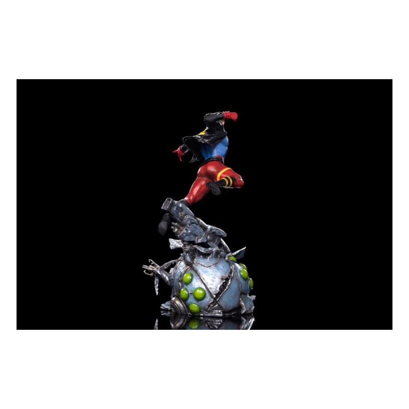 Dc Comics – Superboy 1:10 Scale Statue