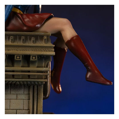 Dc Comics – Supergirl Series 8 1:10 Scale Statue