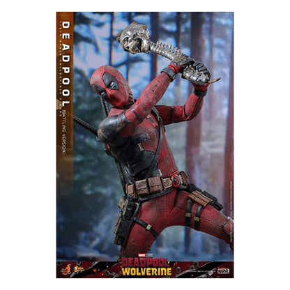 Deadpool & Wolverine – Deadpool (Battling Version) 1:6 Scale Collectable Fig