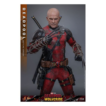 Deadpool & Wolverine – Deadpool (Battling Version) 1:6 Scale Collectable Fig