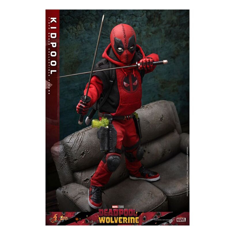 Deadpool & Wolverine – Kidpool 1:6 Scale Collectable Action...