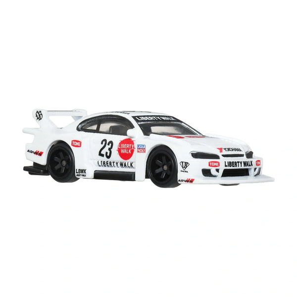 LB Super Silhouette Nissan Silvia S15 - Hot Wheels Premium Aero Styles 1:64 - Complete white Nissan Silvia S15, right front view