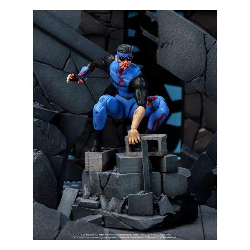 Invincible (Tv) – Invincible (Bloody) Sdcc Exclusive 1:12 Action Figure