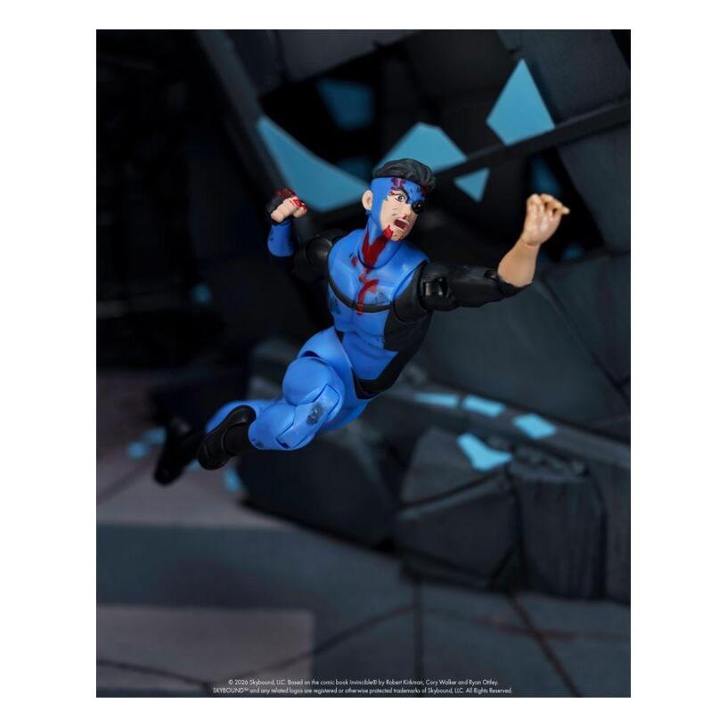 Invincible (Tv) – Invincible (Bloody) Sdcc Exclusive 1:12 Action Figure