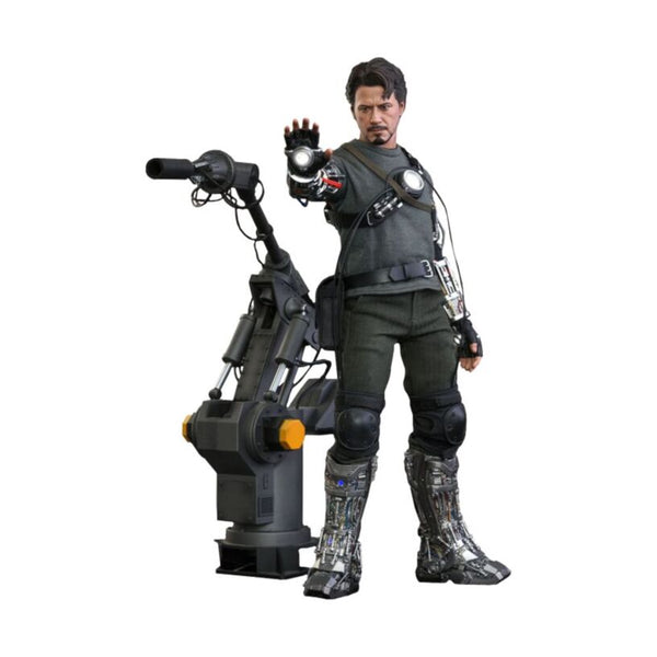 Iron Man (2008) – Tony Stark Mech Test Deluxe 1:6 Scale Action Figure