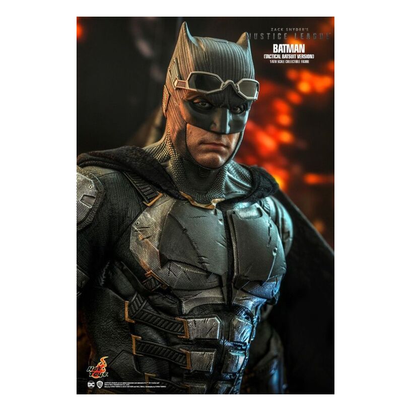 Justice League (2021) – Batman (Tactical Batsuit) 1:6 Scale Collectible Figure