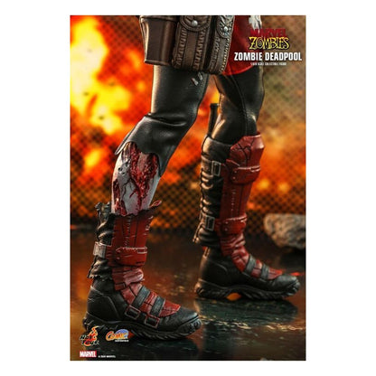 Marvel Zombies (Comics) – Deadpool 1:6 Scale Collectable Act...