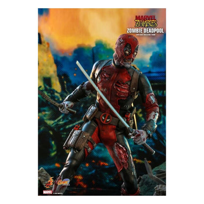 Marvel Zombies (Comics) – Deadpool 1:6 Scale Collectable Act...