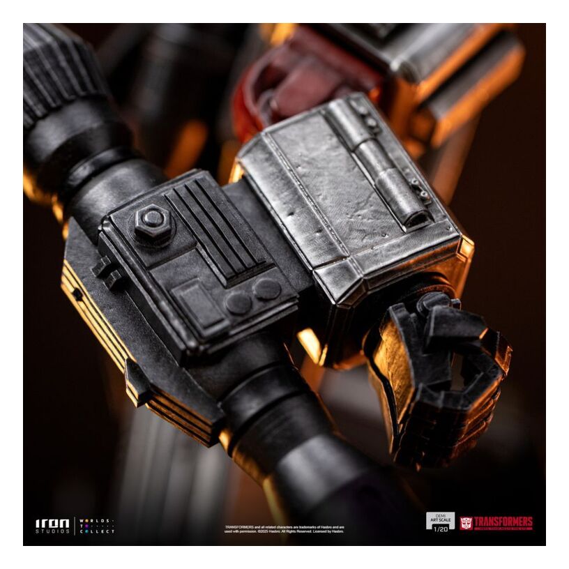 Megatron Demi Art 1:20 Statue - Transformers