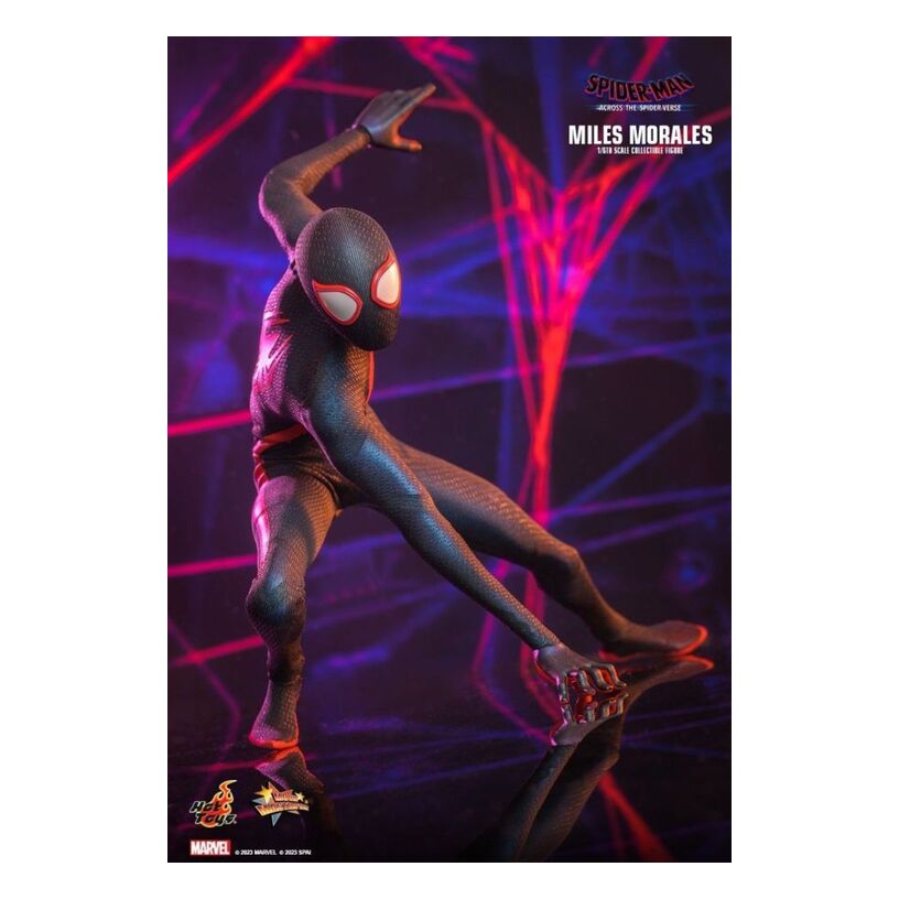 Spider-Man: Across The Spider-Verse – Miles Morales 1:6 Scale Figure