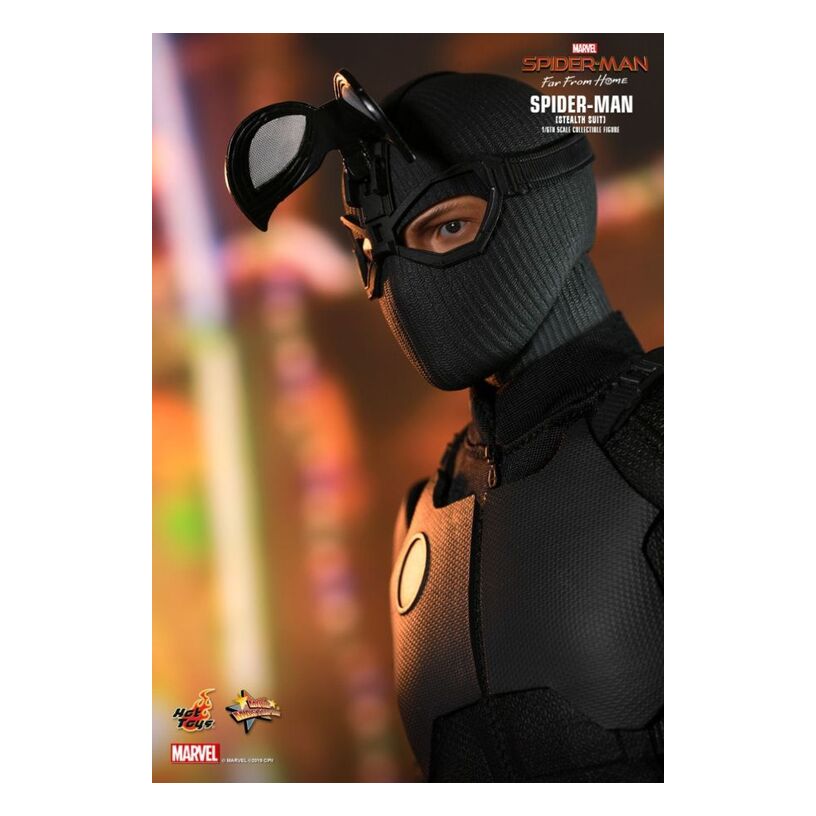 Spider-Man: Far From Home – Stealth Suit 1:6 Scale Collectab...