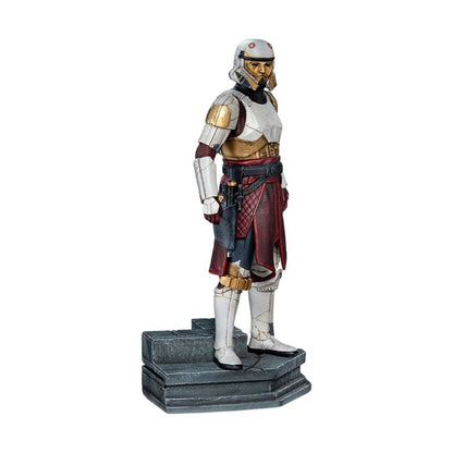 Star Wars: Ahsoka (Tv) – Captain Enoch 1:10 Statue