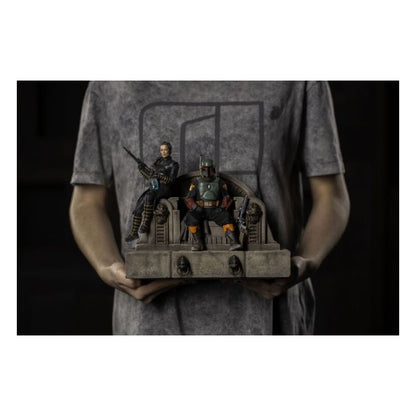 Star Wars: The Mandalorian – Boba Fett & Fennec Shand On Thr...