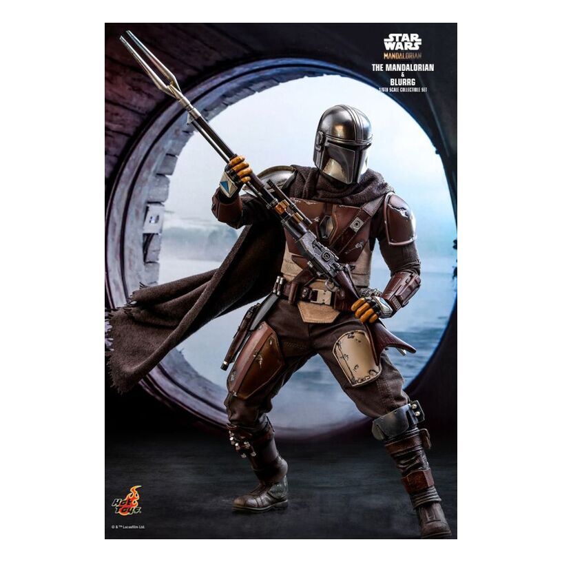 Star Wars: The Mandalorian – Mandalorian & Blurrg 1:6 Scale Action Figure