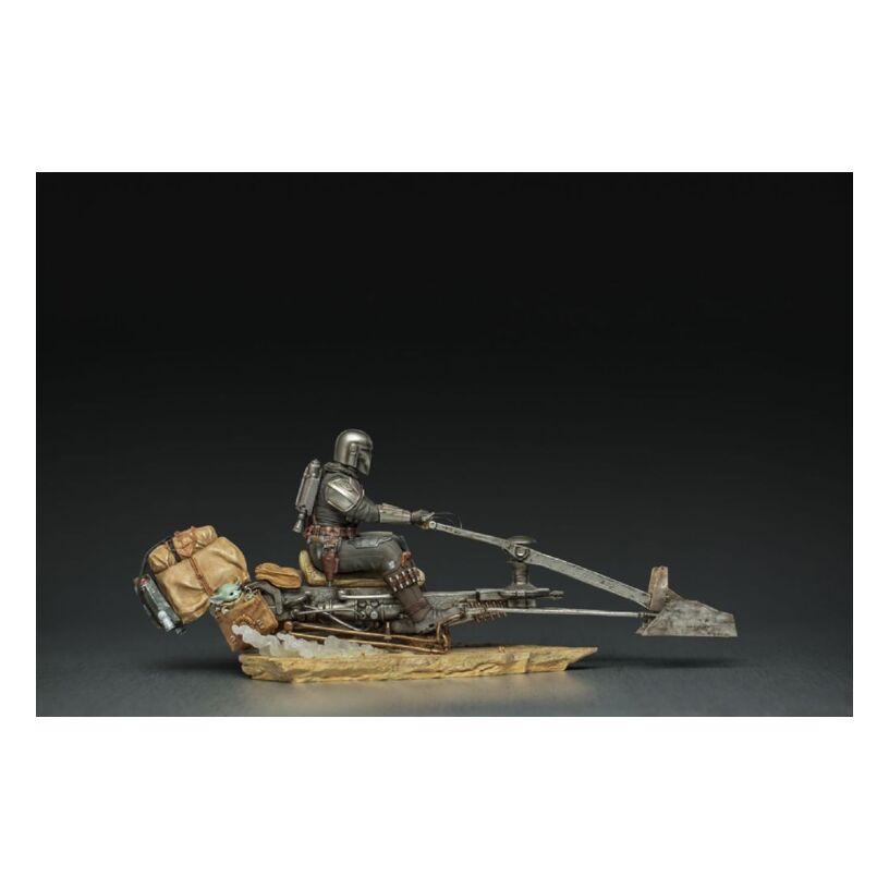 Star Wars: The Mandalorian – Mandalorian On Speederbike Delu...