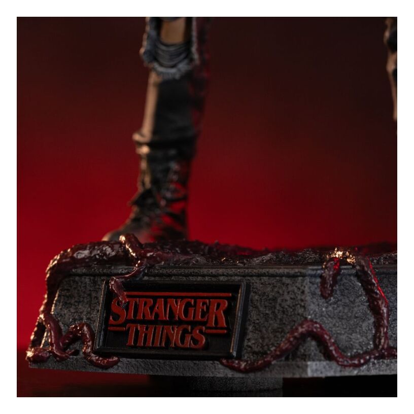 Stranger Things – Eddie Munson Deluxe 1:10 Scale Statue