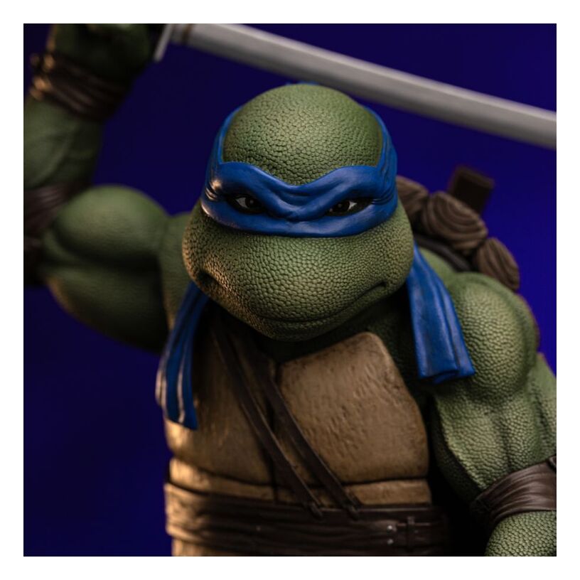 Teenage Mutant Ninja Turtles (1990) – Leonardo 1:10 Scale St...