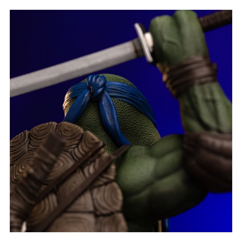 Teenage Mutant Ninja Turtles (1990) – Leonardo 1:10 Scale St...