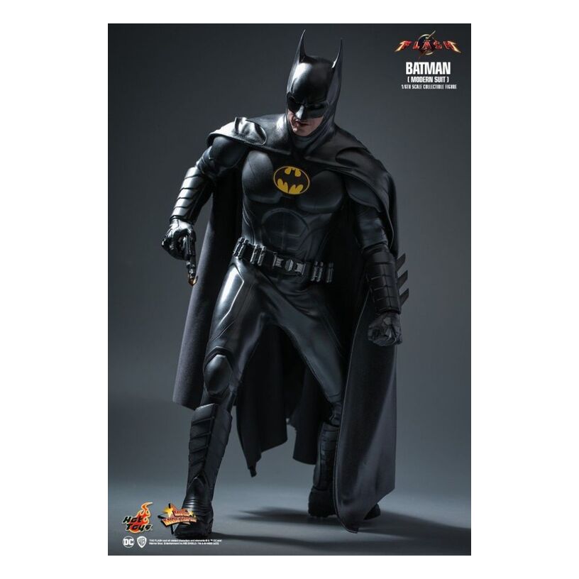 The Flash (2023) – Batman (Modern Suit) 1:6 Scale Collectable Figure