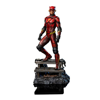 The Flash (2023) – Flash (Alt) 1:10 Scale Statue