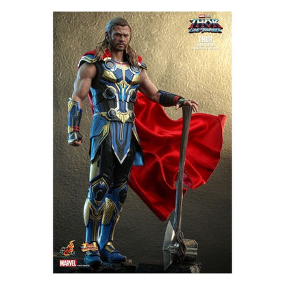 Thor 4: Love And Thunder – Thor Deluxe 1:6 Scale Collectable Figure