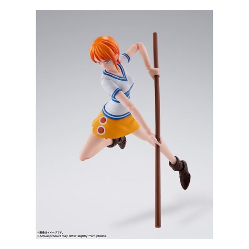 One Piece Nami Romance Dawn S.H.Figuarts Action Figure