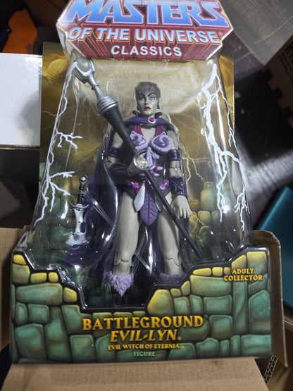 Battleground Evil-Lyn - Masters Of The Universe Classics 2011 Figure