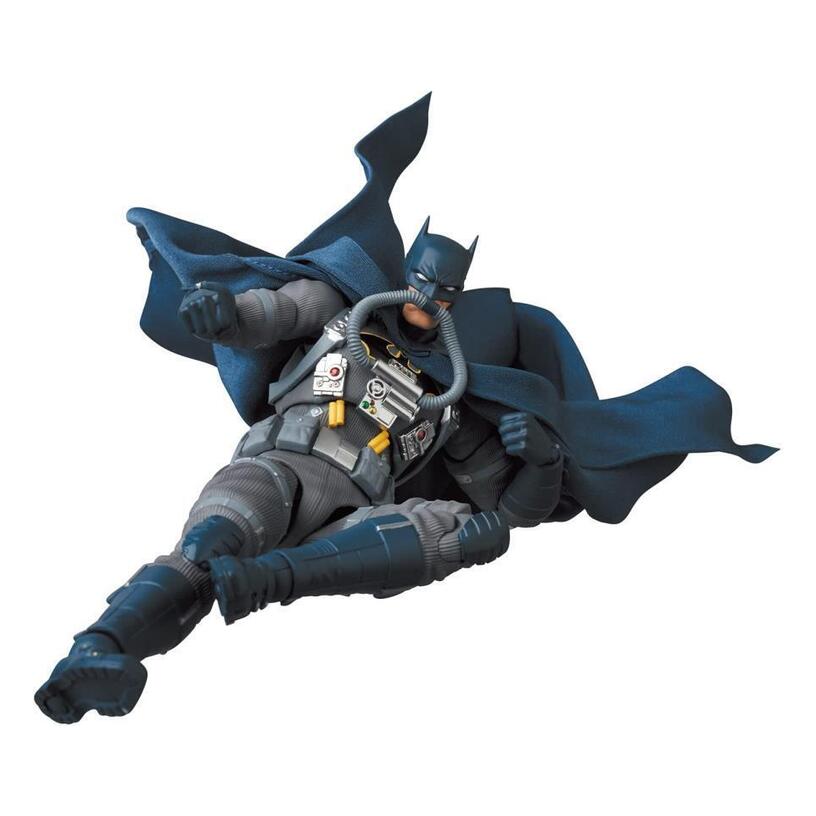 DC - Batman: Hush MAFEX No.166 Batman (Stealth Jumper Ver.)